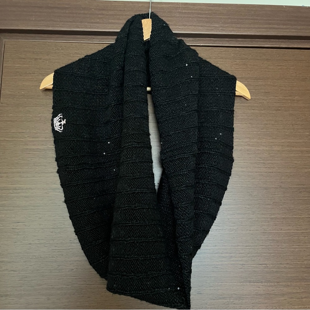 Juicy Couture Y2K Vintage Infinity Wraparound Sequin Scarf